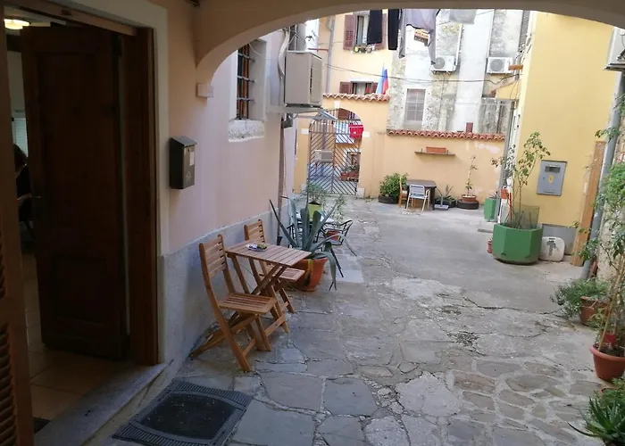 Apartment Lina